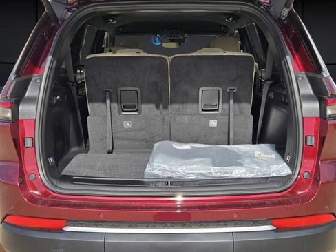 New 2026 Jeep Grand Cherokee L Limited AWD/4WD image 5