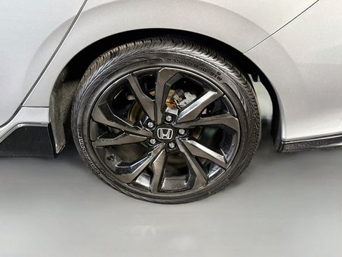 Used 2018 Honda Civic Sport image 36