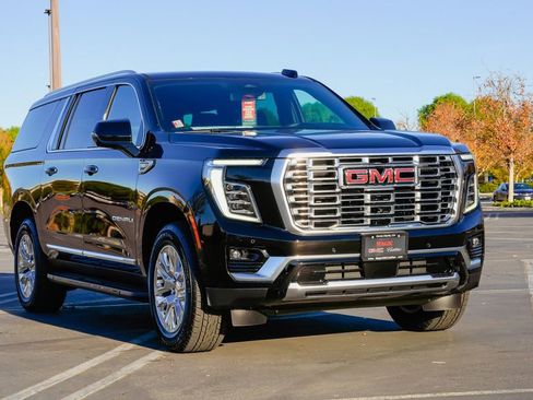 New 2026 GMC Yukon XL Denali image 5