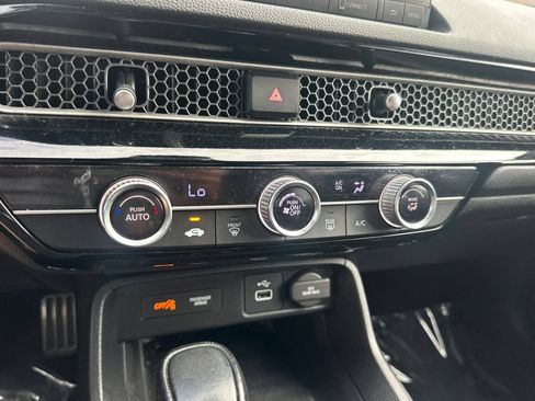 Used 2023 Honda Civic Sport image 26