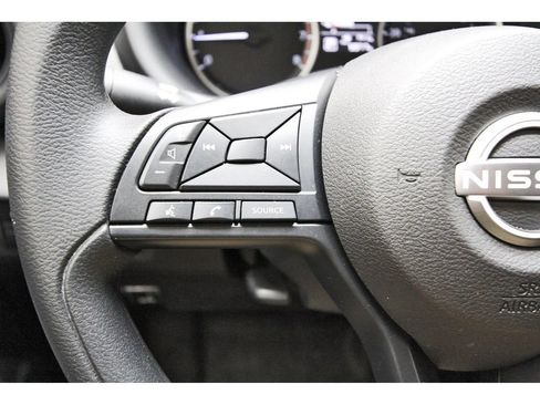 Used 2025 Nissan Kicks Play S FWD image 14