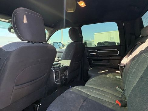 Used 2020 RAM 2500 Big Horn w/ Level 2 Equipment Group image 8