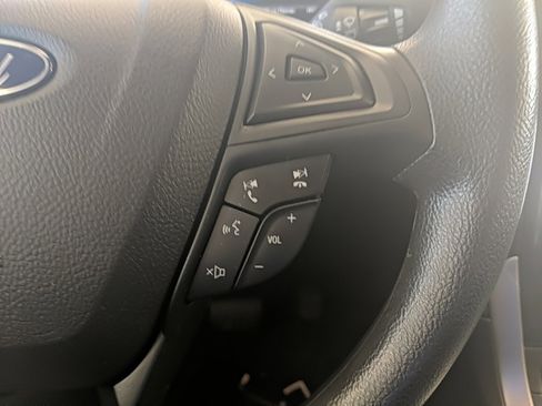 Used 2023 Ford Edge SEL image 14