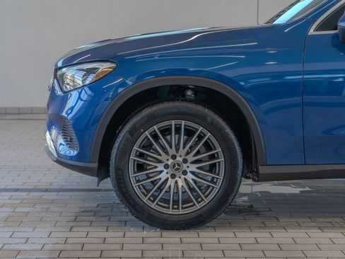 New 2026 Mercedes-Benz GLC 300 4MATIC image 4