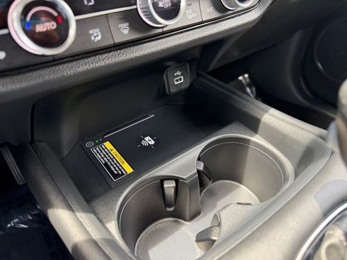 Used 2024 Honda HR-V EX-L image 24