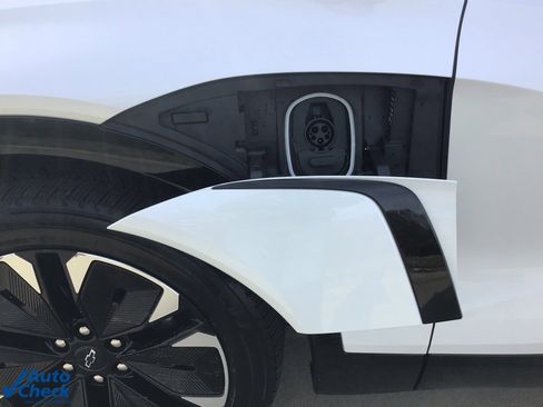 Used 2024 Chevrolet Blazer EV RS image 9