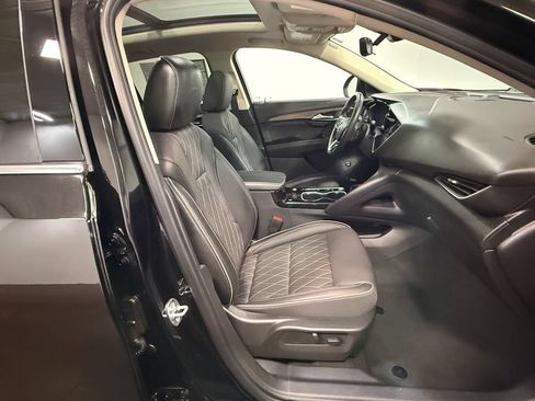Used 2023 Buick Envision Avenir AWD/4WD image 13