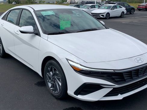 New 2025 Hyundai Elantra Blue w/ Cargo Package image 5