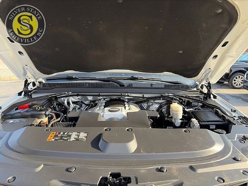 Used 2017 Cadillac Escalade Luxury image 29