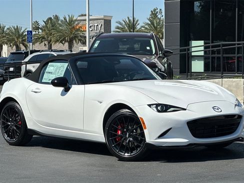 New 2025 MAZDA MX-5 Miata Club w/ Brembo/BBS Recaro Package image 3
