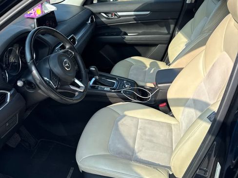 Used 2017 MAZDA CX-5 Touring FWD image 5