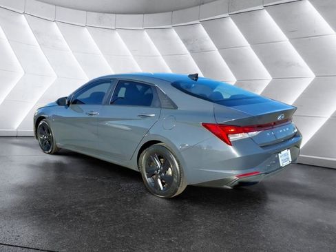 Certified 2023 Hyundai Elantra Blue w/ Cargo Package image 3