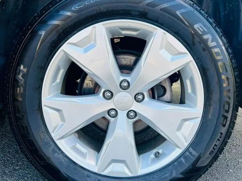 Used 2015 Subaru Forester 2.5i Premium AWD/4WD image 26