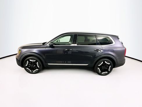 Used 2025 Kia Telluride S FWD image 4