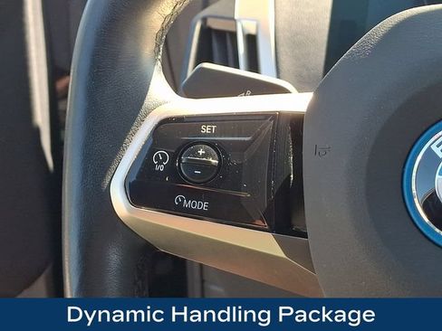 Used 2022 BMW iX xDrive50 w/ Premium Package AWD/4WD image 7