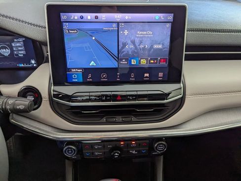 Certified 2024 Jeep Compass Limited w/ Elite Group image 24