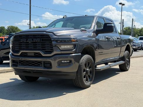 Used 2025 RAM 2500 Big Horn AWD/4WD image 25