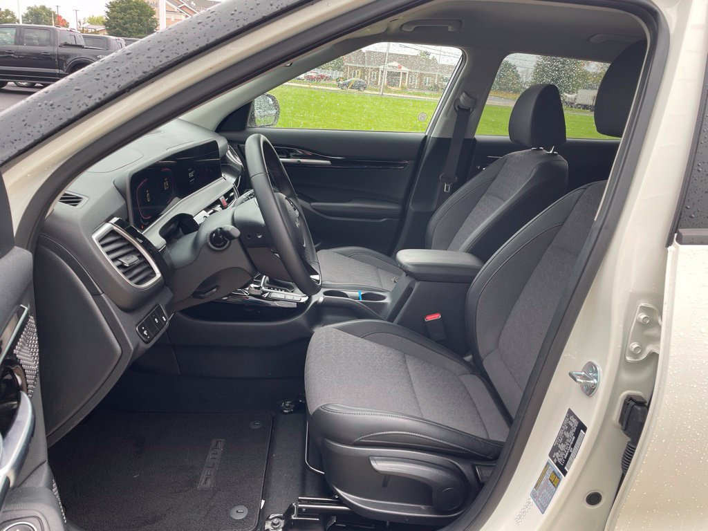 Used 2026 Kia Seltos S AWD/4WD image 8