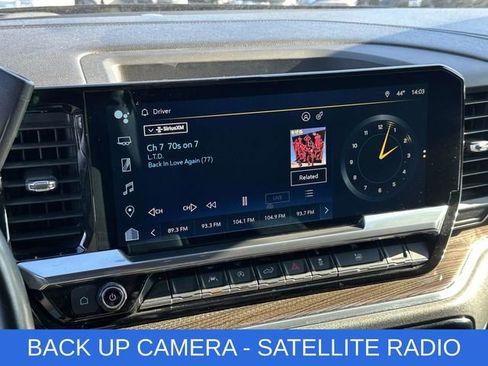 Used 2023 Chevrolet Silverado 1500 LT image 3