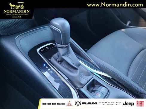 Used 2020 Toyota Corolla SE FWD image 12
