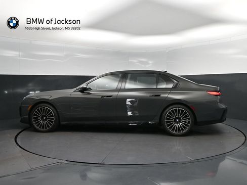 New 2026 BMW 740i w/ Executive Package RWD image 4