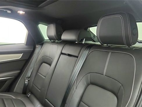 Used 2025 Jaguar F-PACE R-Dynamic S image 29