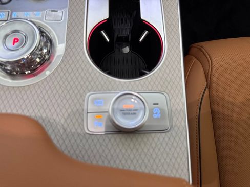 New 2026 Genesis GV80 2.5T Prestige AWD/4WD image 9