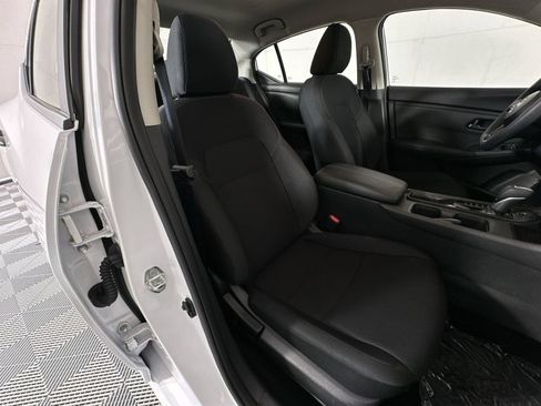 Certified 2025 Nissan Sentra S FWD image 26