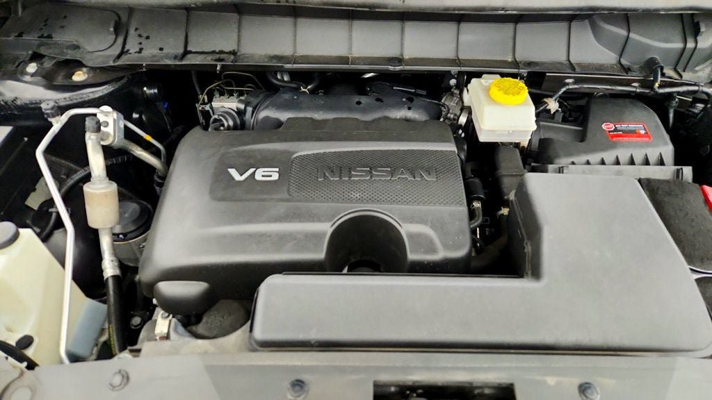 Used 2022 Nissan Pathfinder SL AWD/4WD image 28