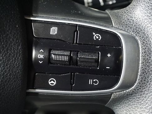 Used 2021 Kia K5 LXS image 12