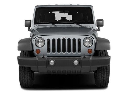 Used 2014 Jeep Wrangler Unlimited Rubicon w/ Connectivity Group image 4