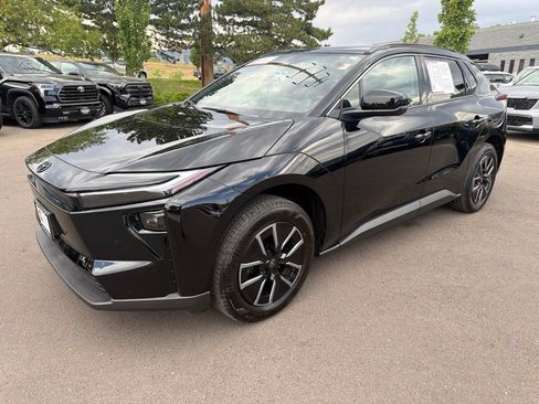 Used 2026 Toyota bZ AWD/4WD image 4
