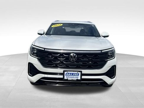 Used 2024 Volkswagen Atlas Cross Sport SEL R-Line AWD/4WD image 11