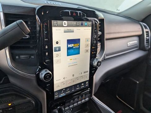 Used 2023 RAM 2500 Laramie image 22