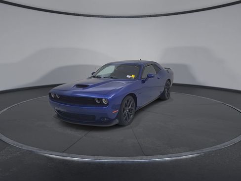 Used 2022 Dodge Challenger R/T w/ Plus Package RWD image 7