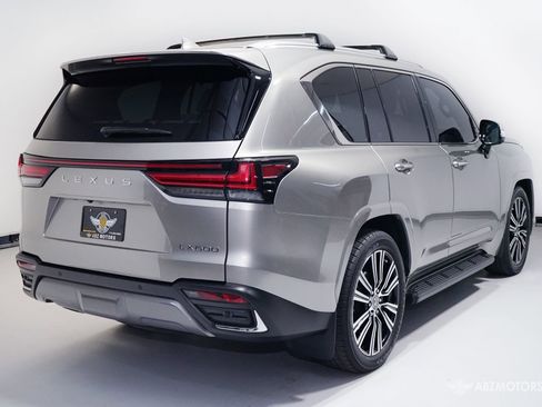Used 2023 Lexus LX 600 4WD w/ Accessory Package (Z1) image 5