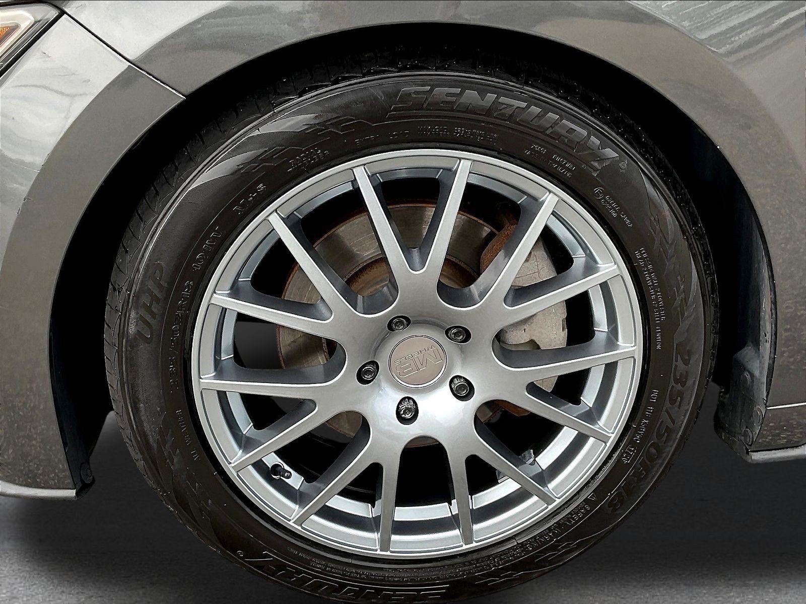 Used 2016 Ford Mustang Premium RWD image 36