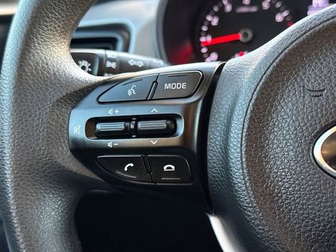 Used 2021 Kia Rio S image 28