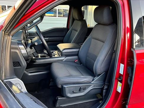 Used 2022 Ford F150 XLT w/ Equipment Group 302A High image 12