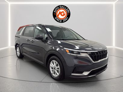 Used 2023 Kia Carnival LX