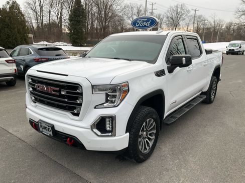 Used 2019 GMC Sierra 1500 AT4 w/ AT4 Premium Package image 8