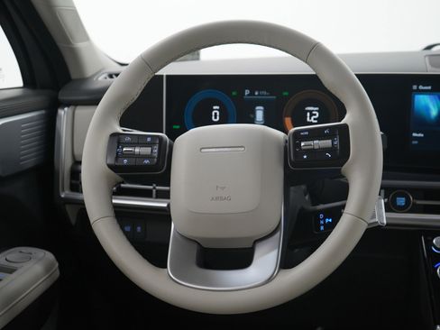 Used 2024 Hyundai Santa Fe SEL image 21