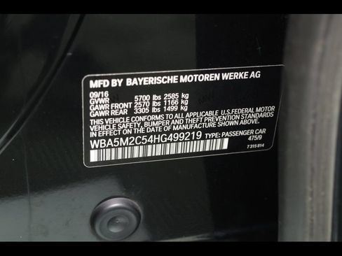 Used 2017 BMW 535i Gran Turismo RWD image 27