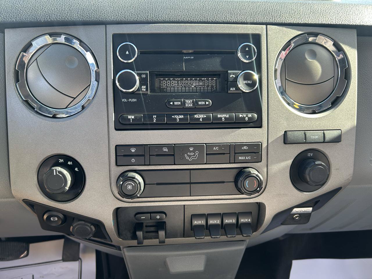 Used 2016 Ford F350 XLT w/ XLT Value Package AWD/4WD image 21