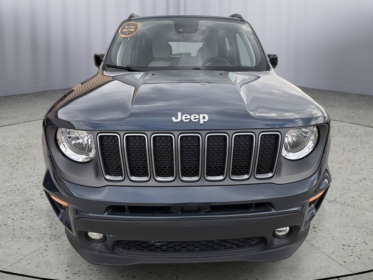 Used 2022 Jeep Renegade Limited AWD/4WD image 9