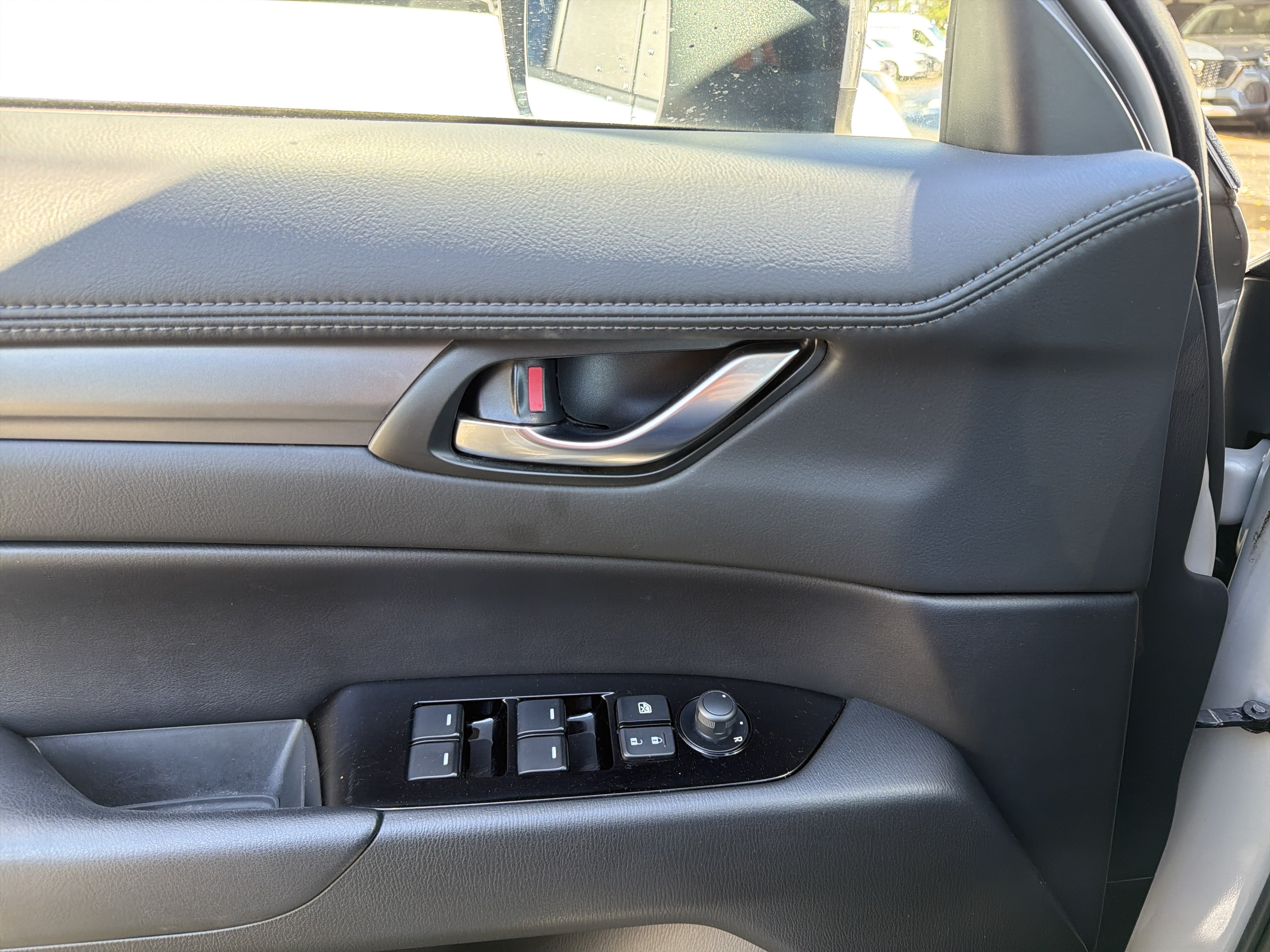 Used 2024 MAZDA CX-5 AWD 2.5 S w/ Select Package image 22