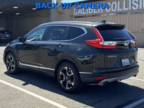 Used 2018 Honda CR-V Touring image 7