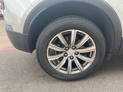 Certified 2022 Cadillac XT4 Sport w/ Enhanced Visibility Package image 23