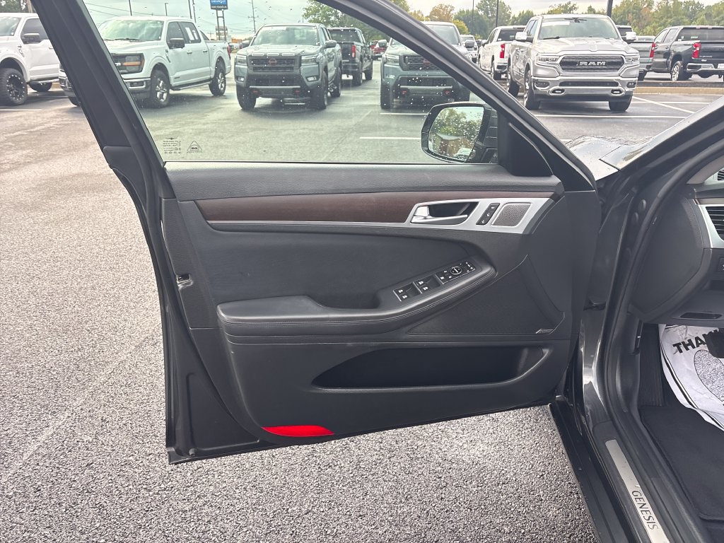 Used 2020 Genesis G80 3.8 w/ Ultimate Package 03 AWD/4WD image 11