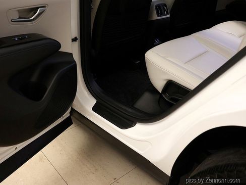 Used 2023 Hyundai Tucson Limited image 29